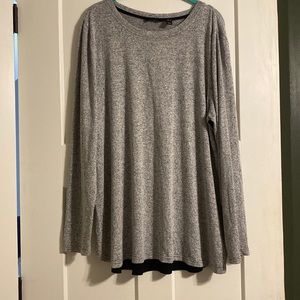 Gently Used H by Halston grey & black light tunic size XL